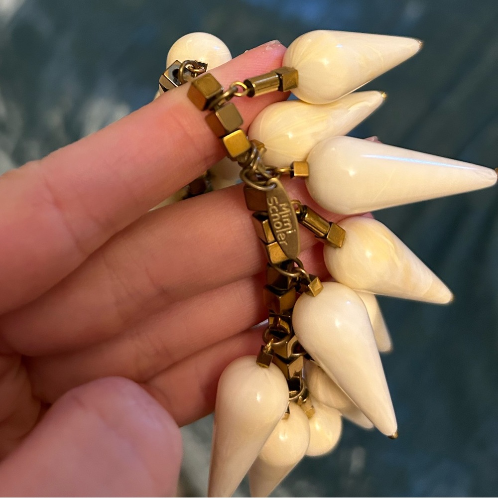 Mimi Scholer stretchy bracelet from Spain, flawless, so stunning!